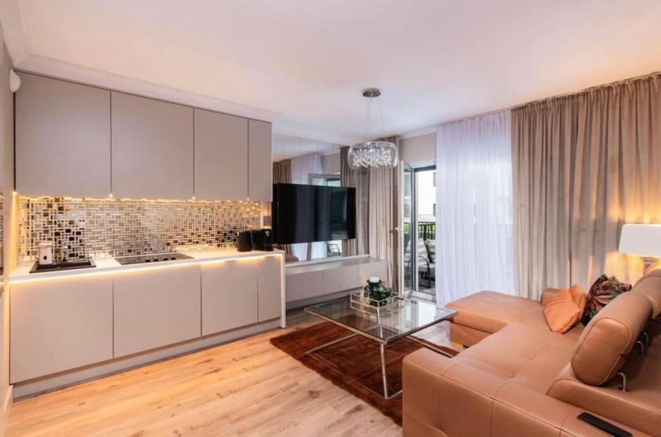 שצ'צ'ין Imperial Apartaments Centrum II מראה חיצוני תמונה